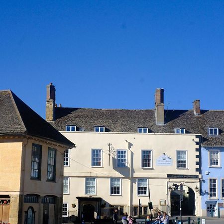 The Old Crown Coaching Inn Swindon Exterior foto